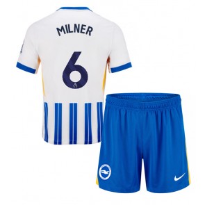 Brighton James Milner #6 Hemmatröja Barn 2024-25 Kortärmad (+ Korta byxor)