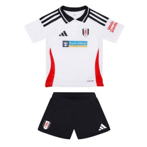 Fulham Hemmatröja Barn 2024-25 Kortärmad (+ Korta byxor)