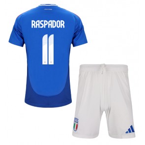 Italien Giacomo Raspadori #11 Hemmatröja Barn EM 2024 Kortärmad (+ Korta byxor)