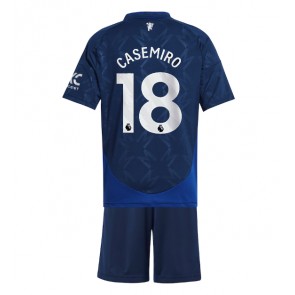 Manchester United Casemiro #18 Bortatröja Barn 2024-25 Kortärmad (+ Korta byxor)