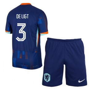 Nederländerna Matthijs de Ligt #3 Bortatröja Barn EM 2024 Kortärmad (+ Korta byxor)