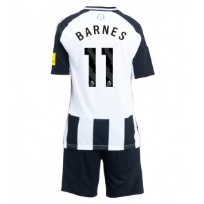 Newcastle United Harvey Barnes #11 Hemmatröja Barn 2024-25 Kortärmad (+ Korta byxor)