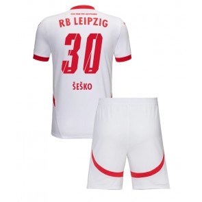 RB Leipzig Benjamin Sesko #30 Hemmatröja Barn 2024-25 Kortärmad (+ Korta byxor)