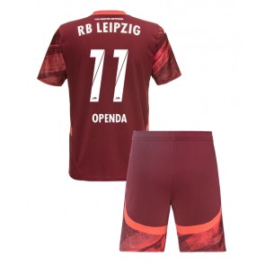 RB Leipzig Lois Openda #11 Bortatröja Barn 2024-25 Kortärmad (+ Korta byxor)