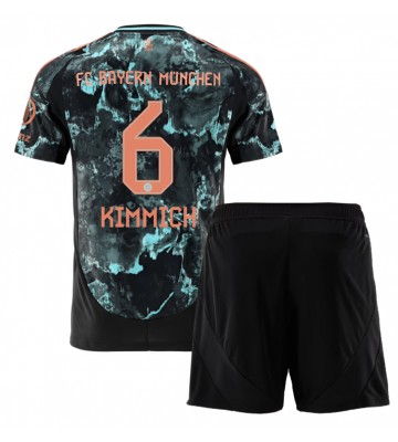 Bayern Munich Joshua Kimmich #6 Bortatröja Barn 2024-25 Kortärmad (+ Korta byxor)