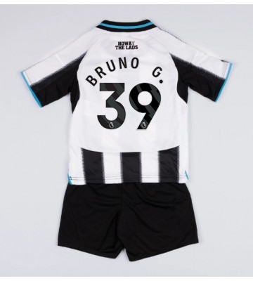 Newcastle United Bruno Guimaraes #39 Hemmatröja Barn 2025-26 Kortärmad (+ Korta byxor)