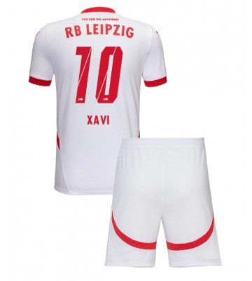 RB Leipzig Xavi Simons #10 Hemmatröja Barn 2024-25 Kortärmad (+ Korta byxor)