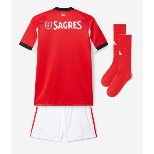 Benfica Hemmatröja Barn 2025-26 Kortärmad (+ Korta byxor) Benfica Hemmatröja Barn 2025-26 Kortärmad (+ Korta byxor)